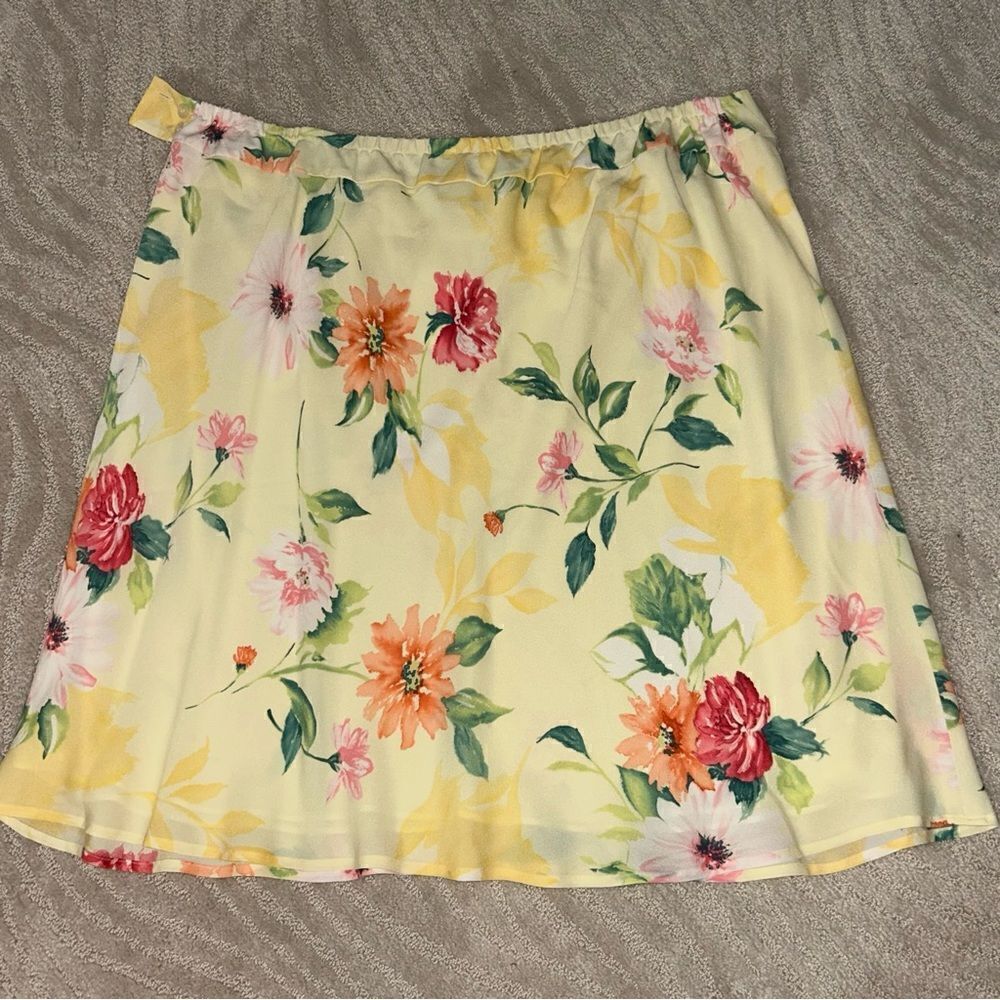 Talbots NWT Silk Yellow Floral Midi Skirt - Picture 2 of 5